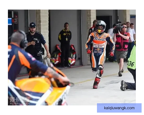 卡里鲁四球完胜库雷撒勒展现绝对实力与统治力