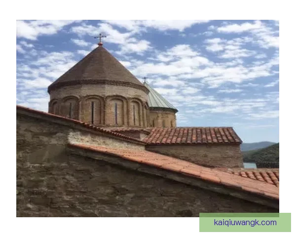 科洛亚至贝沙尔杰迪德段历史变迁与文化遗产探索